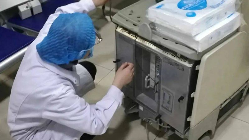 医疗器械经营许可证首次申请：必备材料清单全解析**